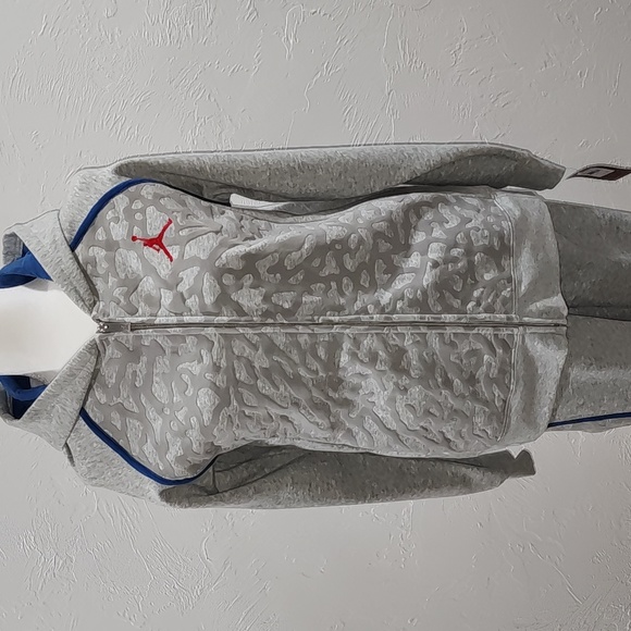 Boys Jordan Jogging Suit - Picture 3 of 8